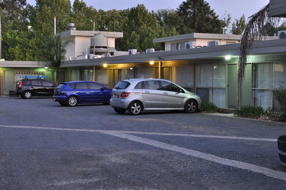 Albury Burvale Motor Inn Exterior foto