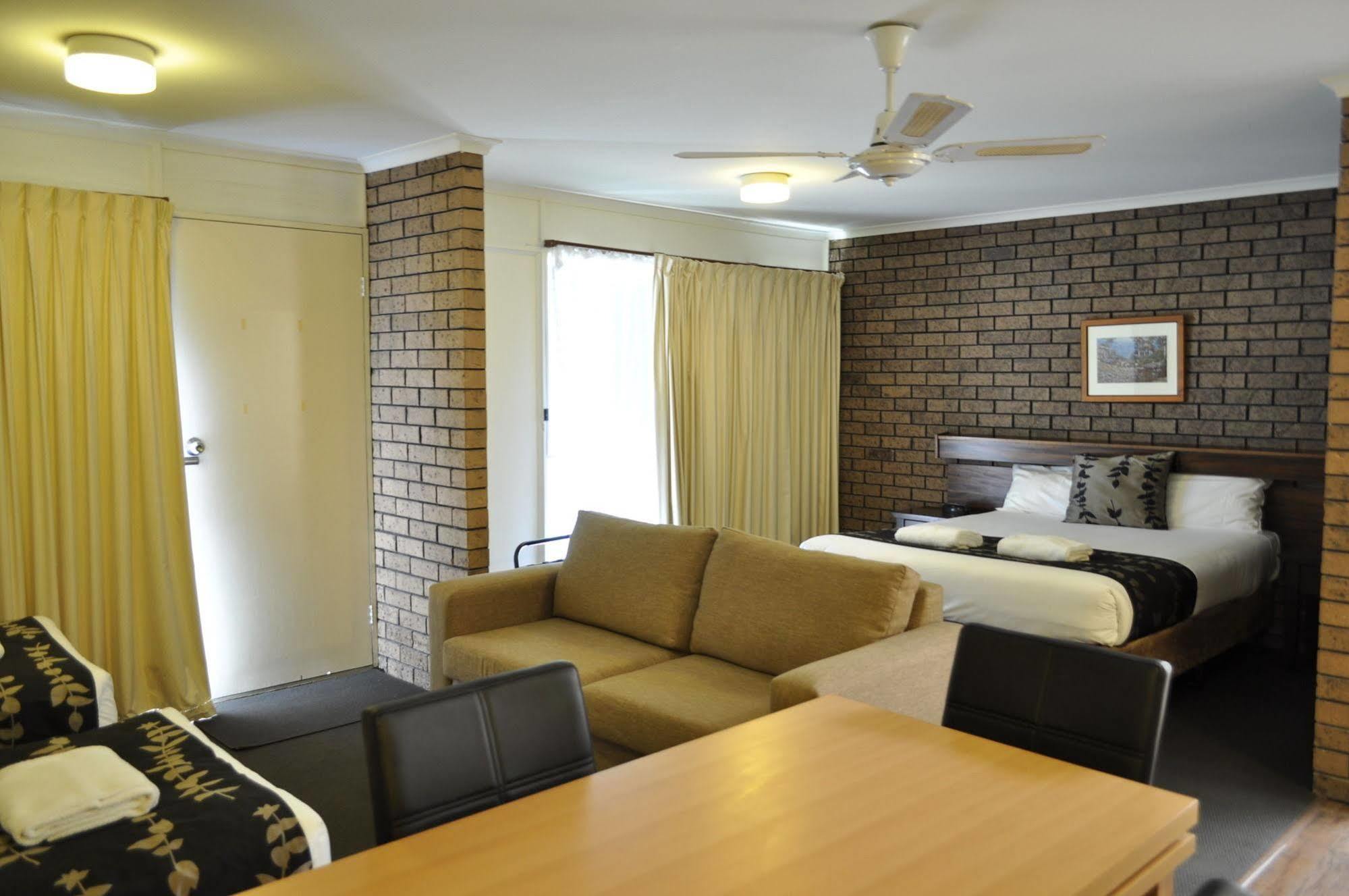 Albury Burvale Motor Inn Exterior foto